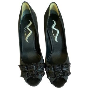 Nina Heels - NEVER WORN